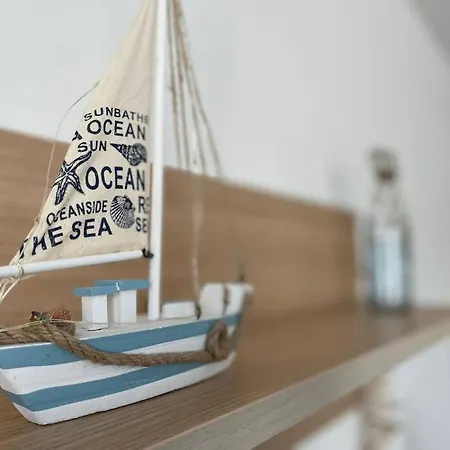 A Estrenar Con Vistas Naroa * Corcubión